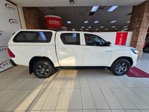Toyota Hilux 2.4GD-6 double cab 4x4 Raider auto - Image 3