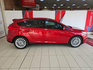 Ford Focus hatch 1.0T Trend auto - Image 3