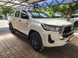 Toyota Hilux 2.4GD-6 double cab 4x4 Raider manual - Image 1
