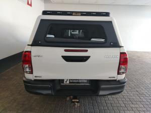 Toyota Hilux 2.4GD-6 double cab 4x4 SRX auto - Image 5