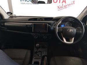 Toyota Hilux 2.4GD-6 double cab 4x4 SRX auto - Image 6