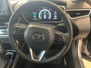 Toyota Corolla Cross 1.8 HEV XR - Image 8