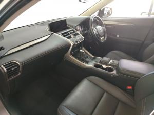 Lexus NX 300 EX - Image 7