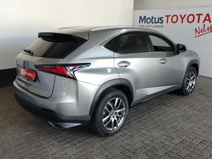 Lexus NX 300 EX - Image 2