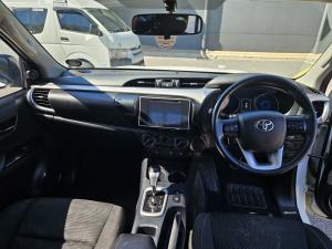 Toyota Hilux 2.8GD-6 Xtra cab Raider auto - Image 6
