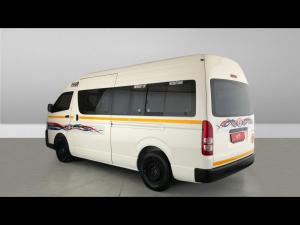 Toyota Hiace 2.5D-4D Ses-fikile 16-seater - Image 8