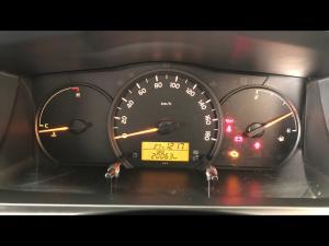 Toyota Hiace 2.5D-4D Ses-fikile 16-seater - Image 16