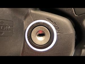 Toyota Hiace 2.5D-4D Ses-fikile 16-seater - Image 18