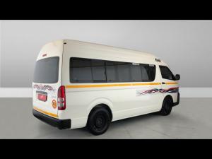 Toyota Hiace 2.5D-4D Ses-fikile 16-seater - Image 2
