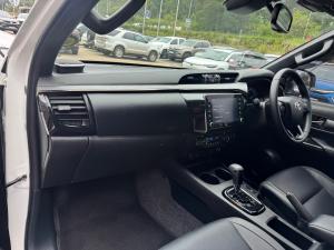 Toyota Hilux 2.8GD-6 double cab 4x4 Legend auto - Image 7