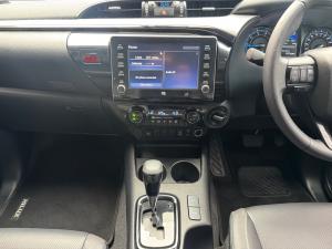 Toyota Hilux 2.8GD-6 double cab 4x4 Legend auto - Image 13
