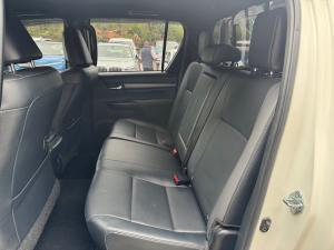 Toyota Hilux 2.8GD-6 double cab 4x4 Legend auto - Image 16