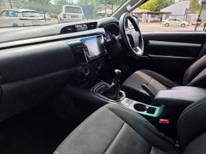 Toyota Hilux 2.4 GD-6 Raider 4X4D/C - Image 7