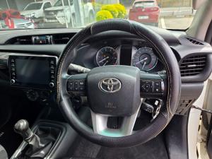 Toyota Hilux 2.4 GD-6 Raider 4X4D/C - Image 8