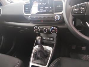 Hyundai Venue 1.2 Motion - Image 8