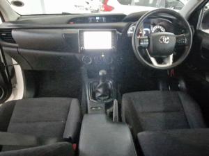 Toyota Hilux 2.4 GD-6 Raider 4X4S/C - Image 6