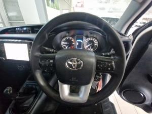 Toyota Hilux 2.4 GD-6 Raider 4X4S/C - Image 8