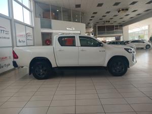 Toyota Hilux 2.4 GD-6 RB Raider automaticD/C - Image 3
