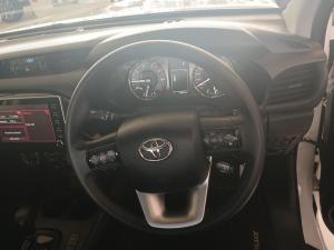 Toyota Hilux 2.4 GD-6 RB Raider automaticD/C - Image 8