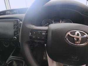 Toyota Hilux 2.4 GD-6 Raider 4X4D/C - Image 9