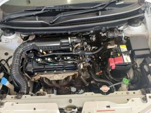 Toyota Starlet 1.4 XR automatic - Image 9