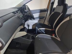 Renault Triber 1.0 Expression - Image 10