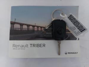 Renault Triber 1.0 Expression - Image 16