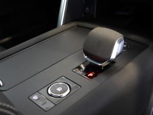 Land Rover Discovery P360 R-Dynamic SE - Image 24