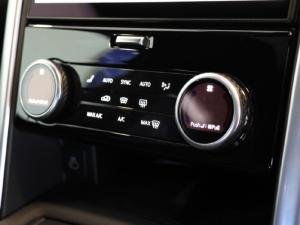 Land Rover Discovery P360 R-Dynamic SE - Image 25