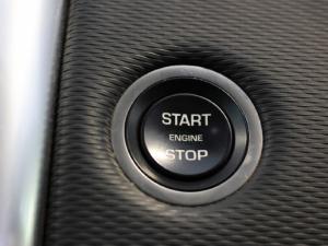 Land Rover Discovery P360 R-Dynamic SE - Image 29