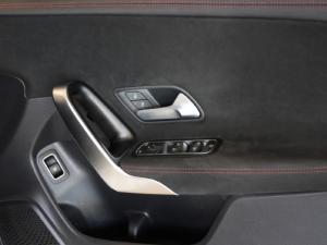 Mercedes-Benz CLA CLA200 AMG Line - Image 30