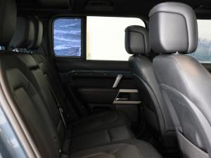 Land Rover Defender 110 D300 X-Dynamic SE - Image 10