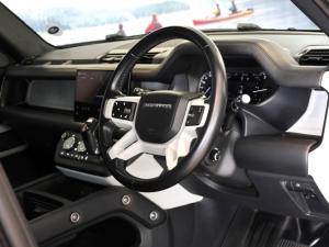 Land Rover Defender 110 D300 X-Dynamic SE - Image 22