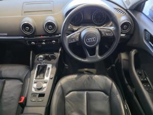 Audi A3 sedan 35TFSI - Image 11