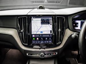 Volvo XC60 T8 Plug-In Hybrid AWD Ultra Dark - Image 11