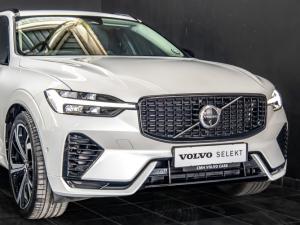 Volvo XC60 T8 Plug-In Hybrid AWD Ultra Dark - Image 14