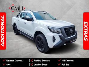 Nissan Navara 2.5DDTi double cab Stealth 4x4 - Image 1