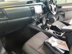 Toyota Hilux 2.4GD-6 single cab Raider manual - Image 6