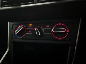 Volkswagen Polo hatch 1.0TSI Trendline - Image 7