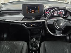 Suzuki Swift 1.2 GL - Image 2