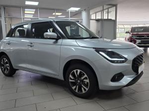 Suzuki Swift 1.2 GLX auto - Image 15