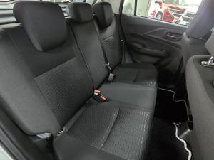 Suzuki Swift 1.2 GLX auto - Image 22