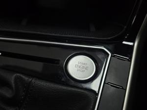 Volkswagen Polo sedan 1.0TSI Style - Image 8