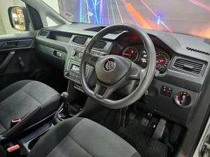 Volkswagen Caddy Maxi 2.0TDI crew bus - Image 5