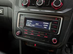 Volkswagen Caddy Maxi 2.0TDI crew bus - Image 7