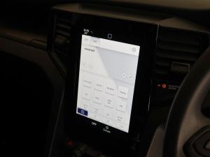 Volkswagen Amarok 2.0TDI double cab 4Motion manual - Image 13