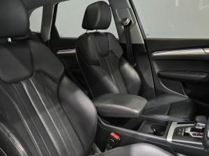 Audi Q5 40TDI quattro sport - Image 9