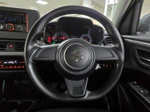Suzuki Swift 1.2 GL - Image 3