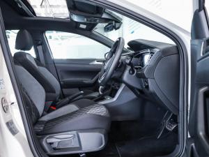 Volkswagen Polo hatch 1.0TSI R-Line - Image 17