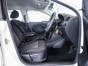Volkswagen Polo Vivo hatch 1.4 Life - Image 8